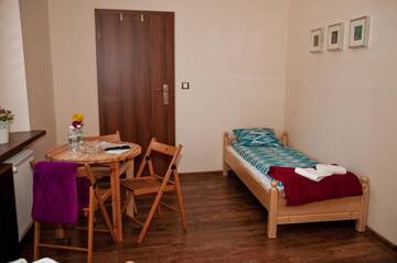 Фото номера Трехместный номер Хостелы Hostel KaWuKa г. Забже 2