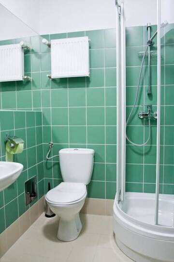 Фото номера Двухместный номер с 2 отдельными кроватями Хостелы Ośrodek Innowacja г. Забже 11